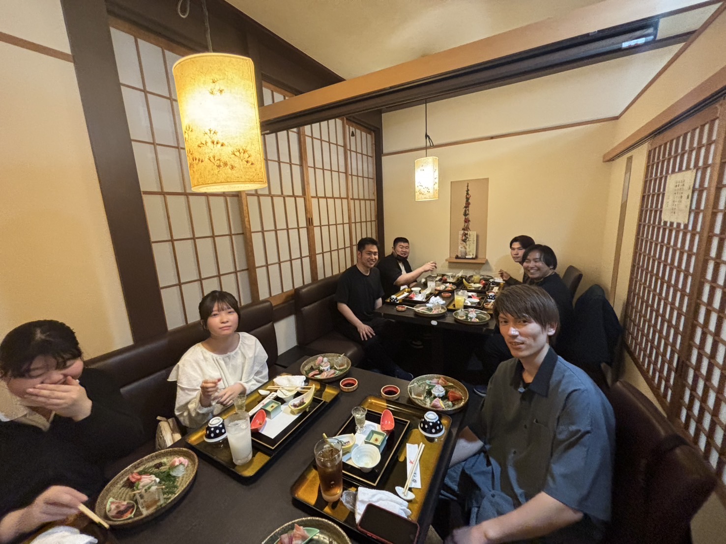 新入社員歓迎会を行いました